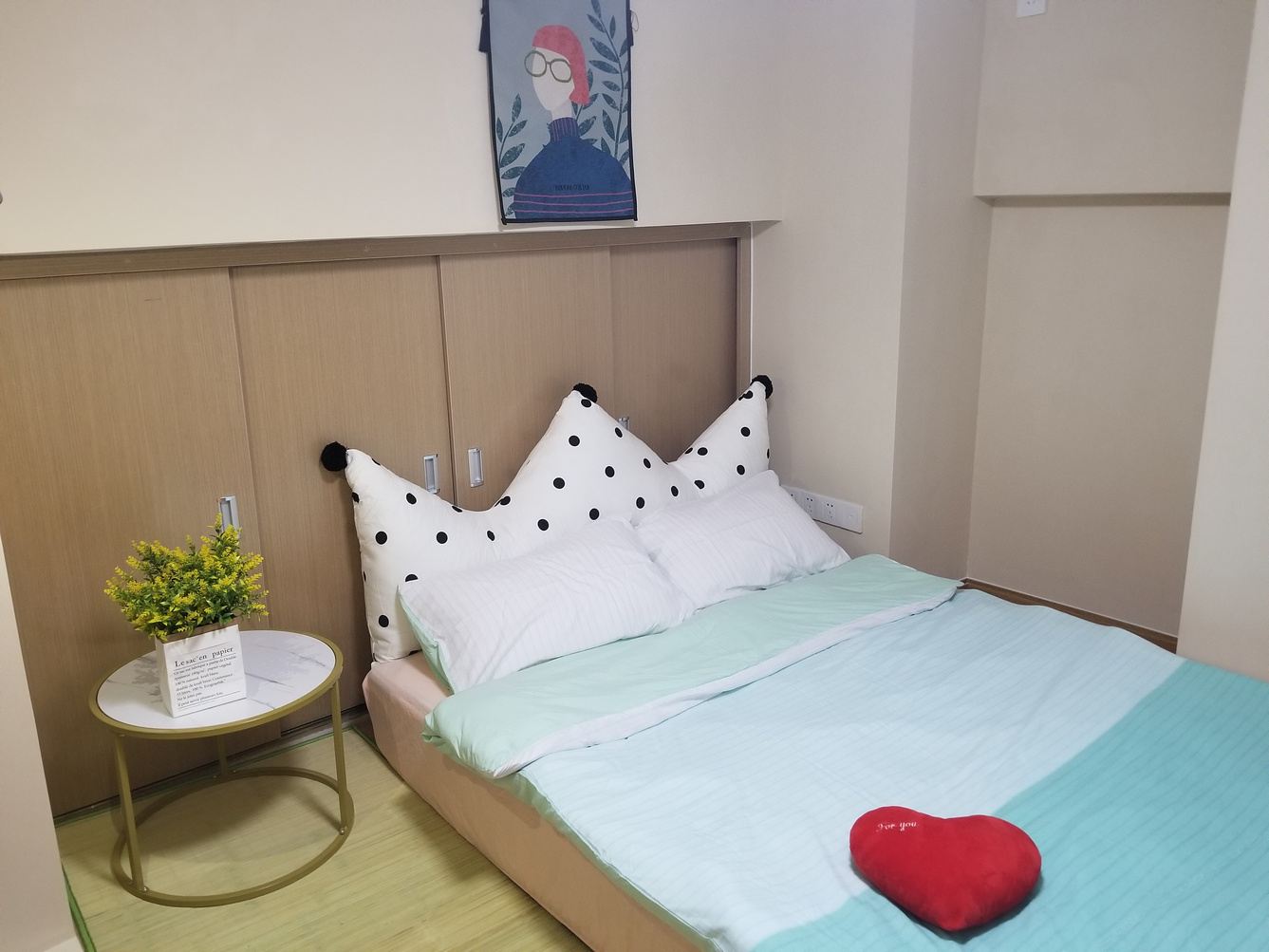 体验二室一厅套房