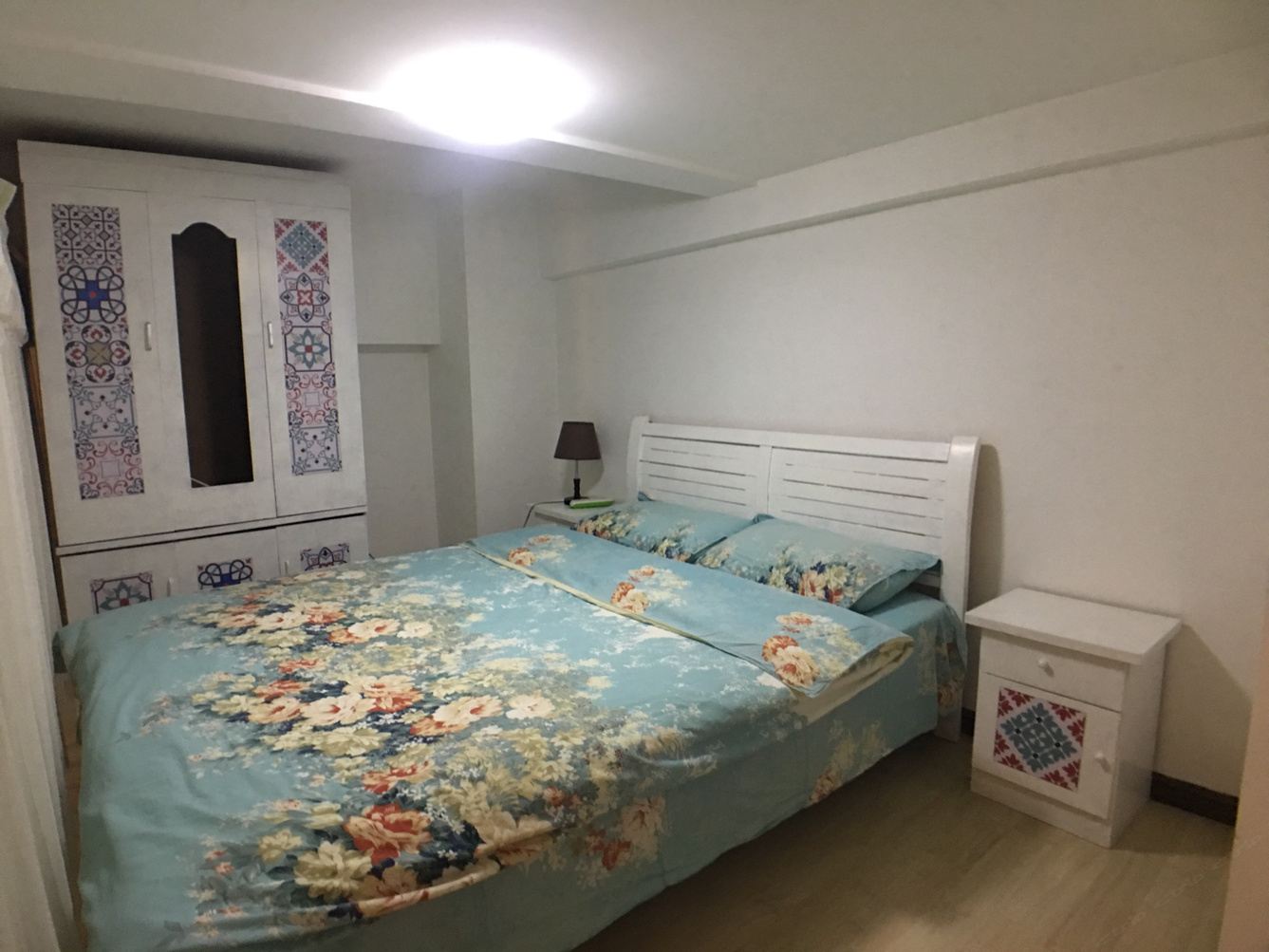 温馨家庭房