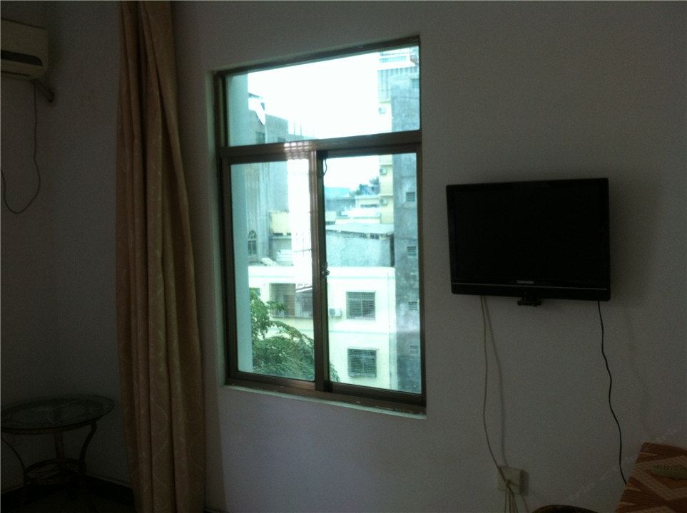 舒适大床房