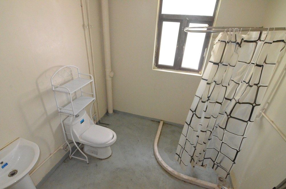 阳台一室大床房