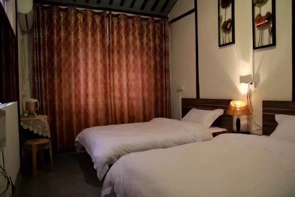 三室一厅套房