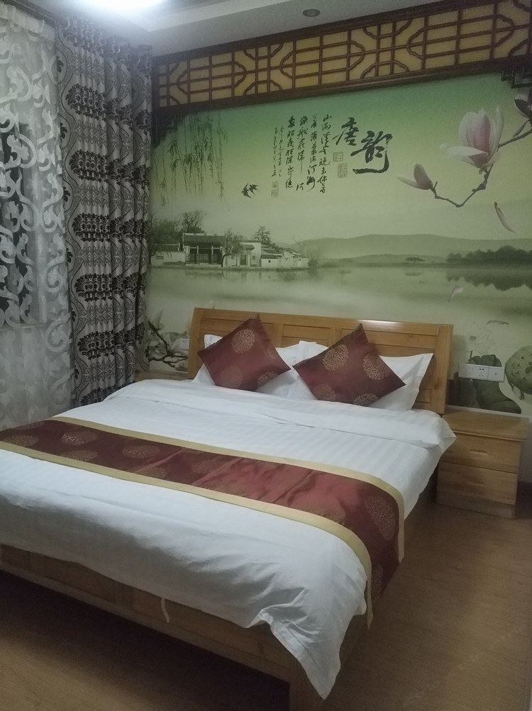 阳台观景大床房