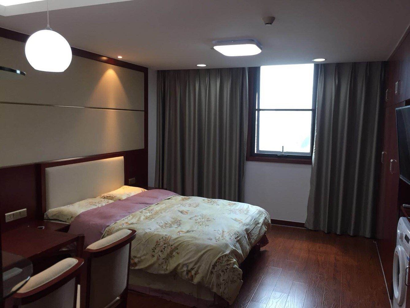 一室大床房