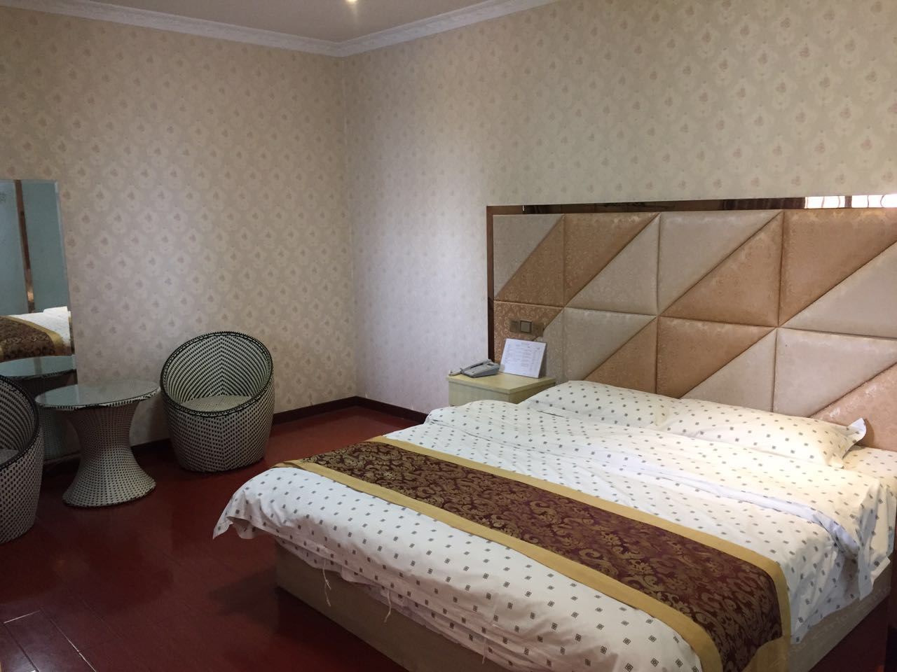 大床间