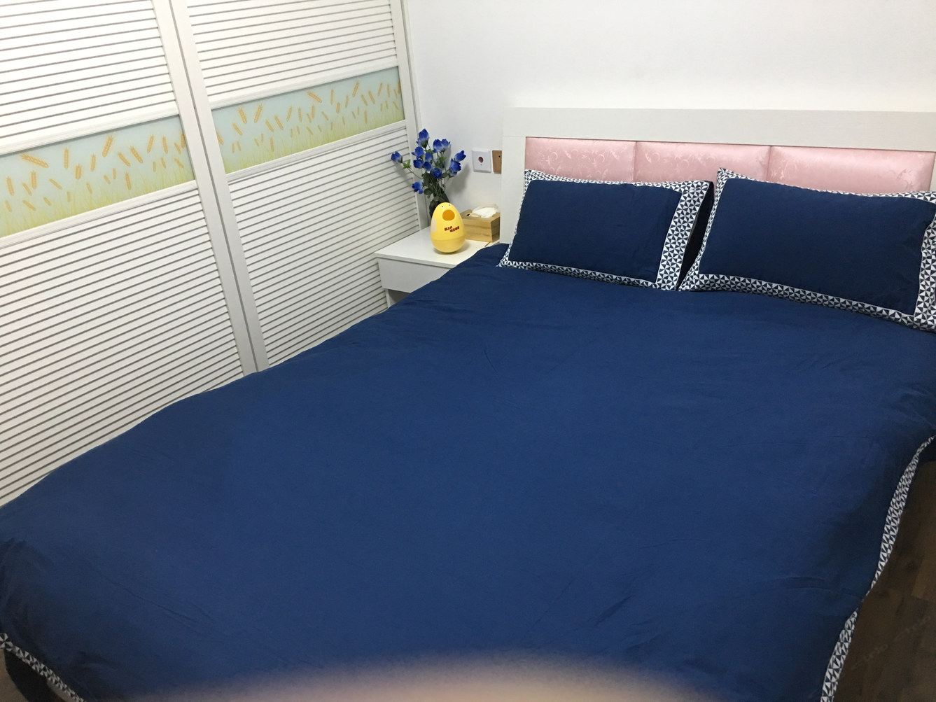 兰州红色第一公寓(6号店)