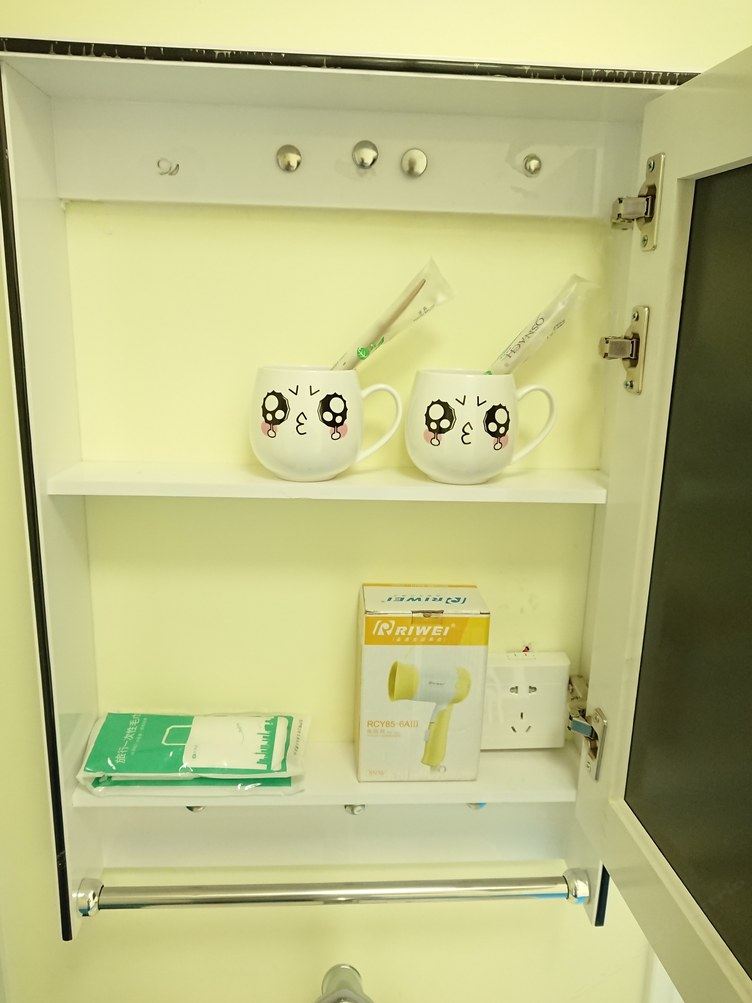 二室二床房