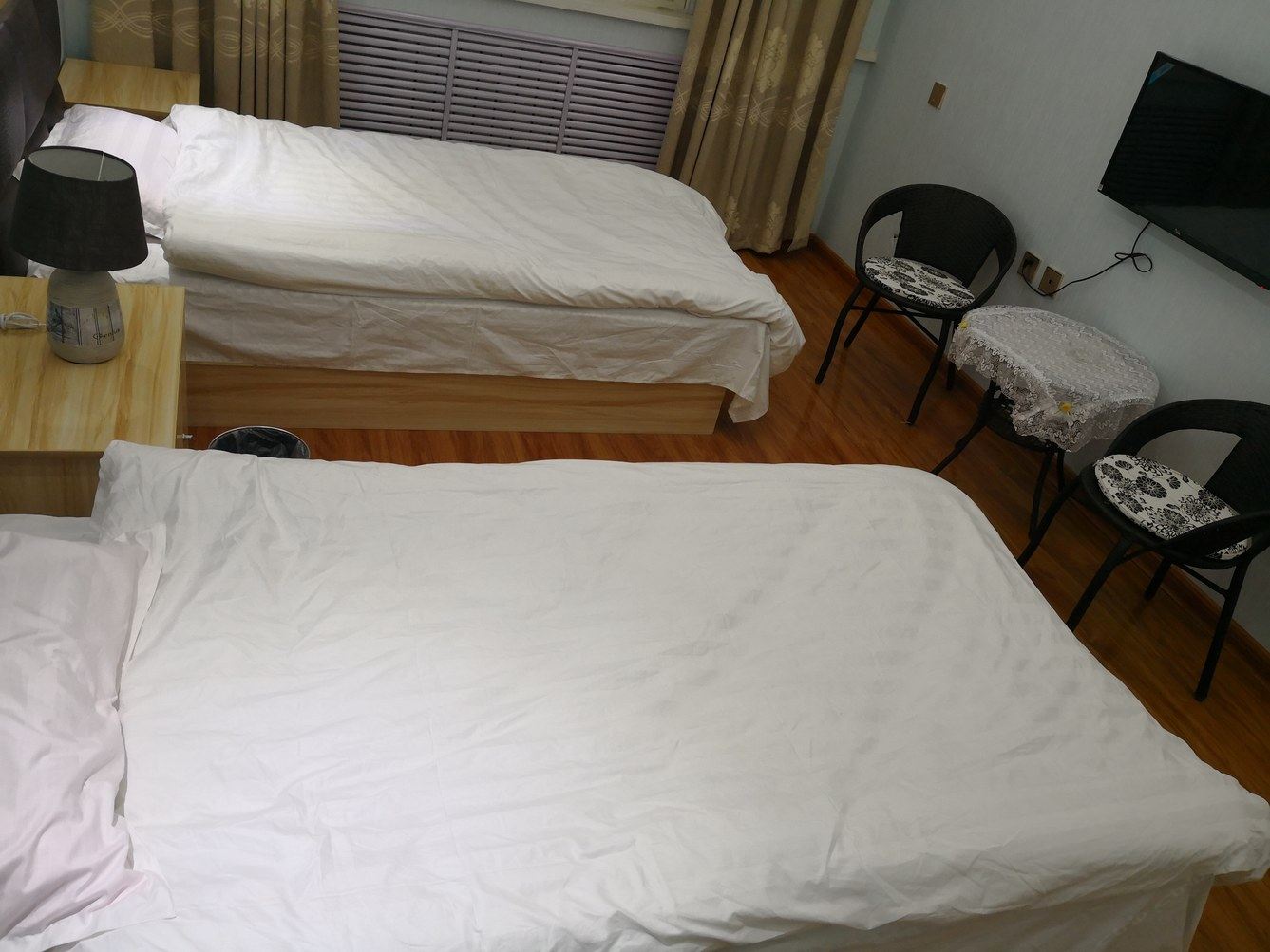 豪华三室一厅套房