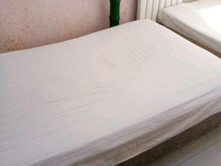 普通间