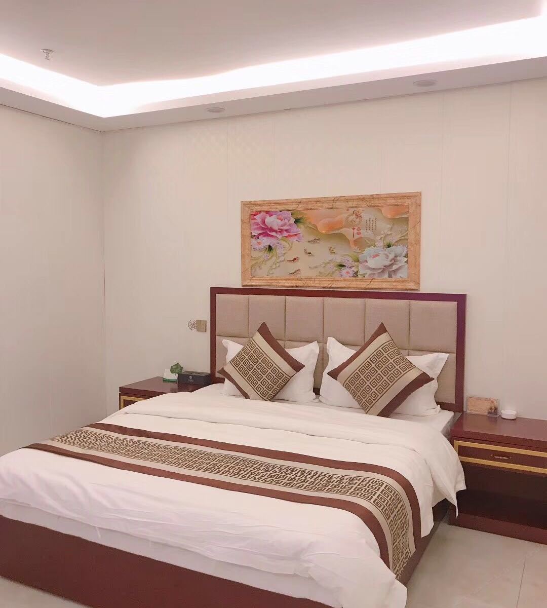 大床房（无窗）