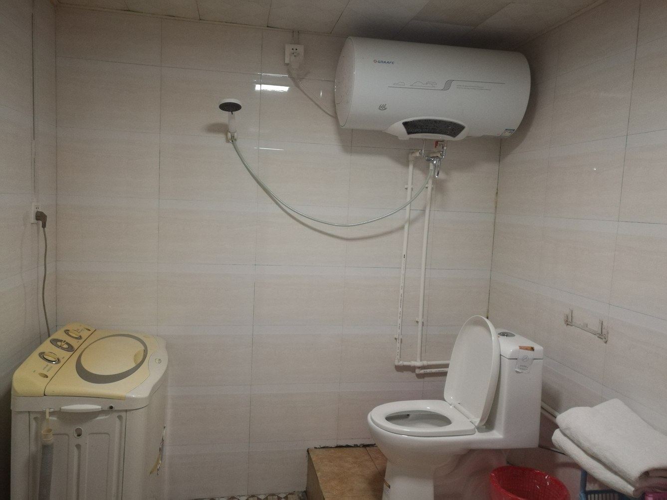 精致花园一室大床房