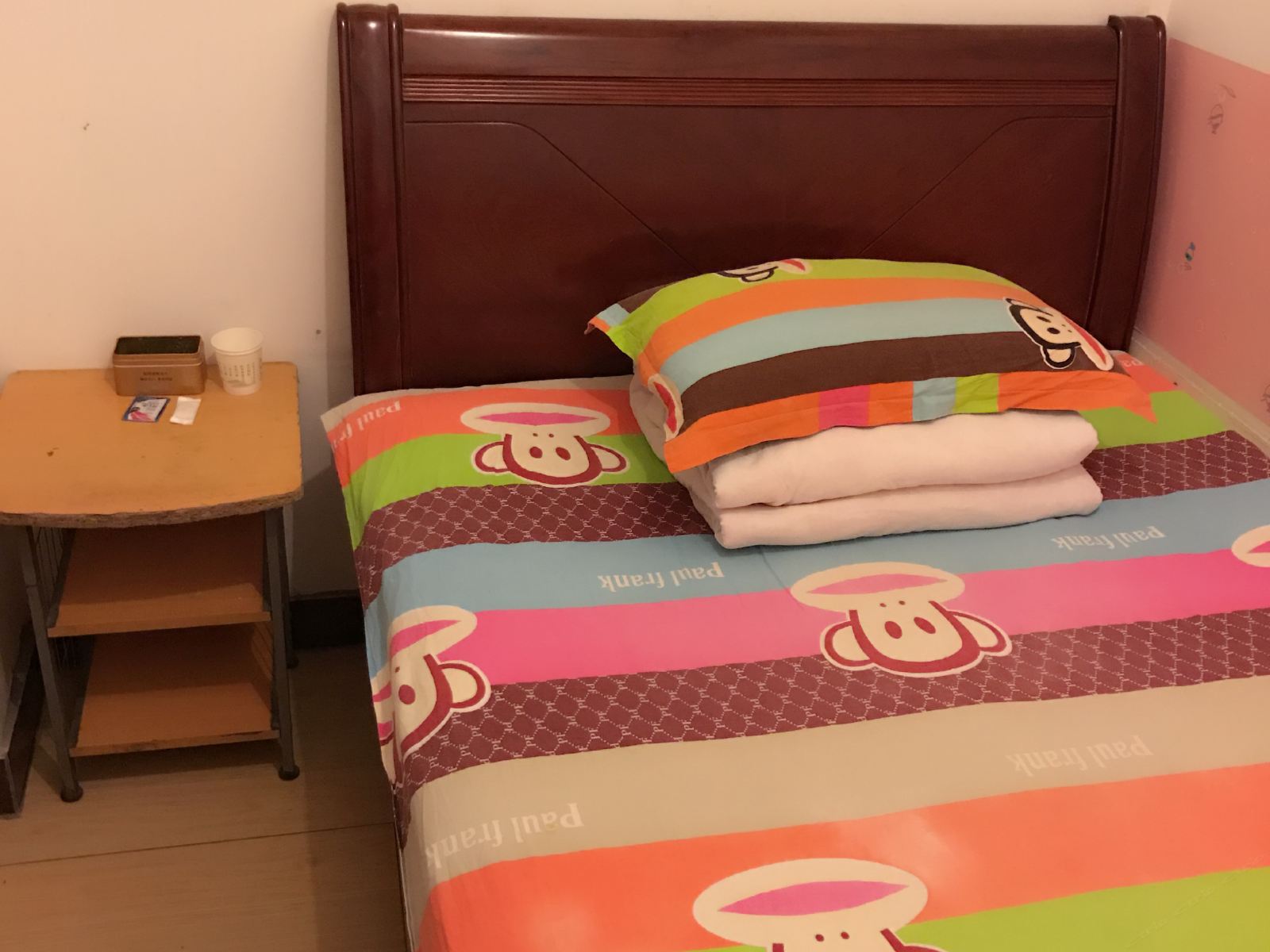 特惠大床房(无窗)