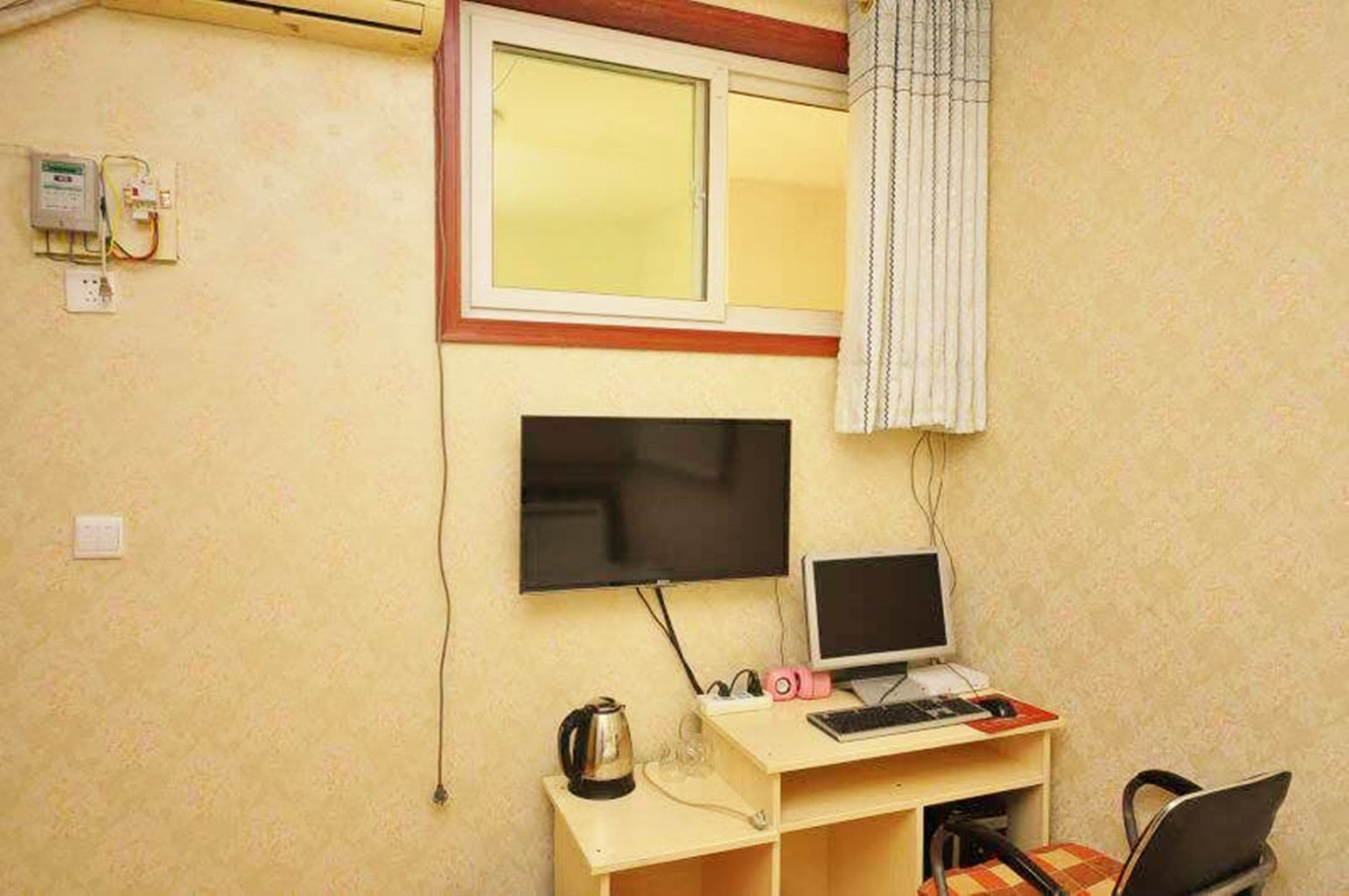 情侣大床间