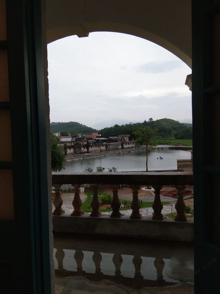 其他