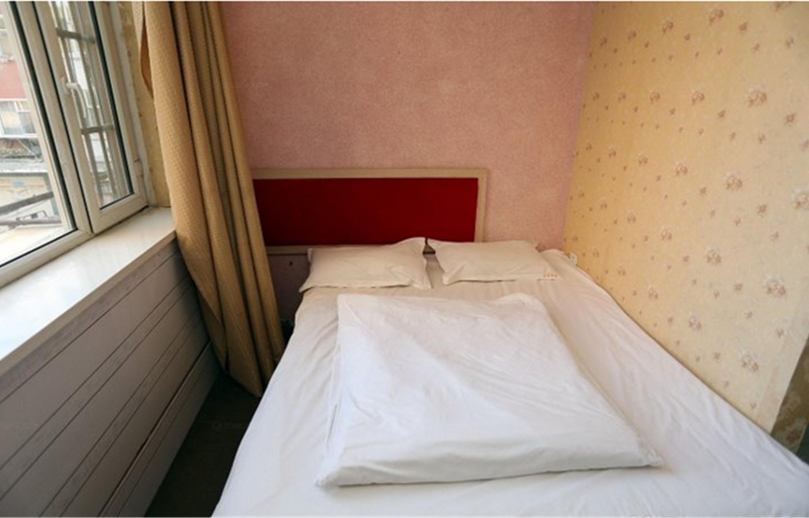 普通双人房(无窗)(公卫)