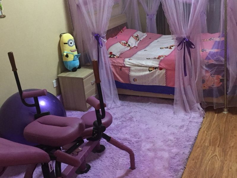 八爪椅情趣房