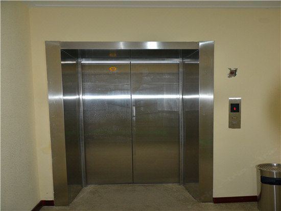 特价大床房(无窗)