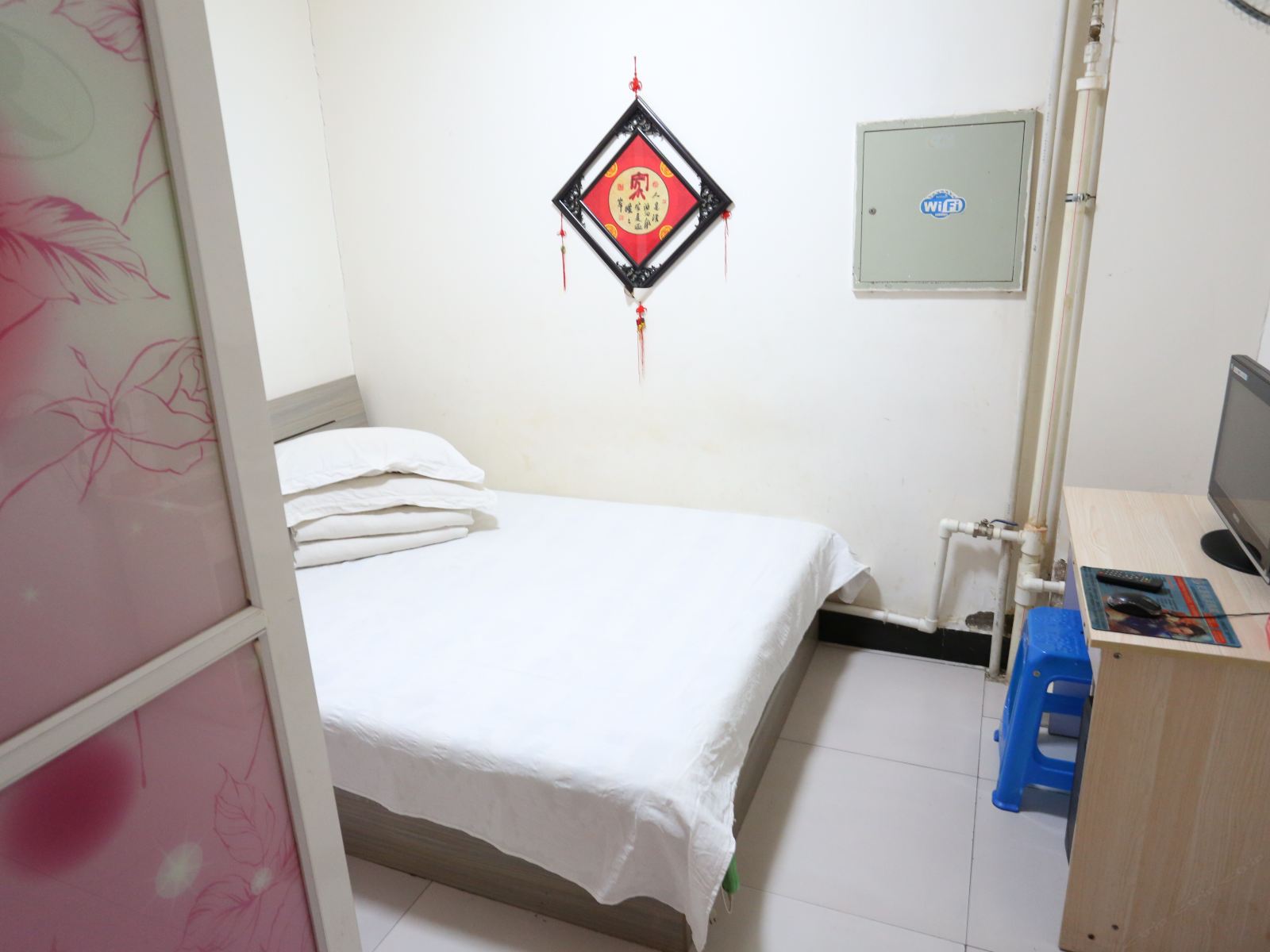 普通阳光大床房