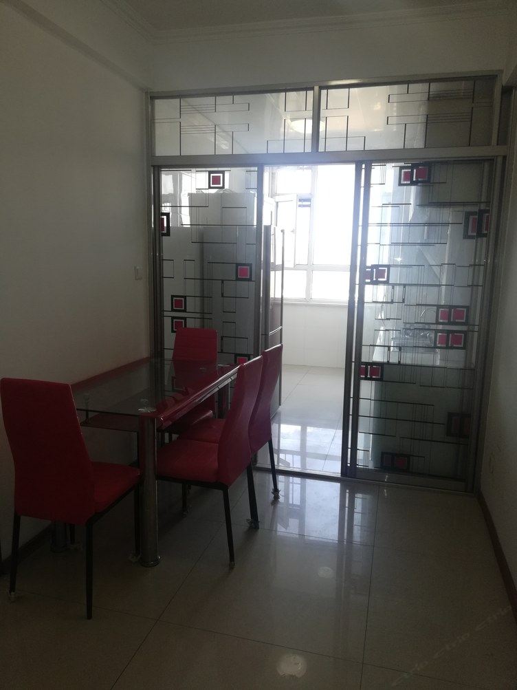 精装二室大床房