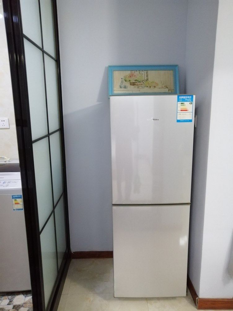 现代简约一室一厅套房