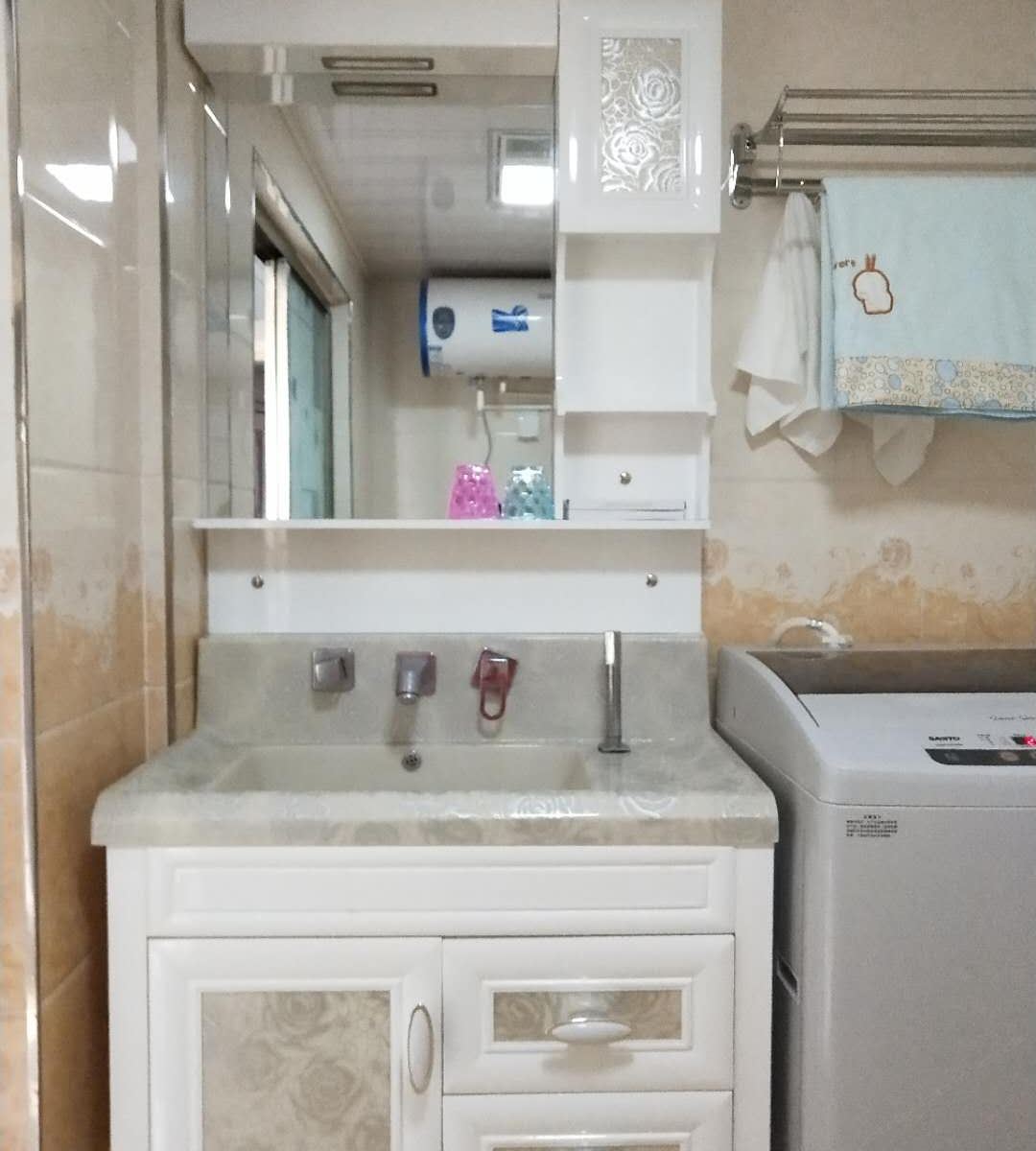 爱的港湾大床房