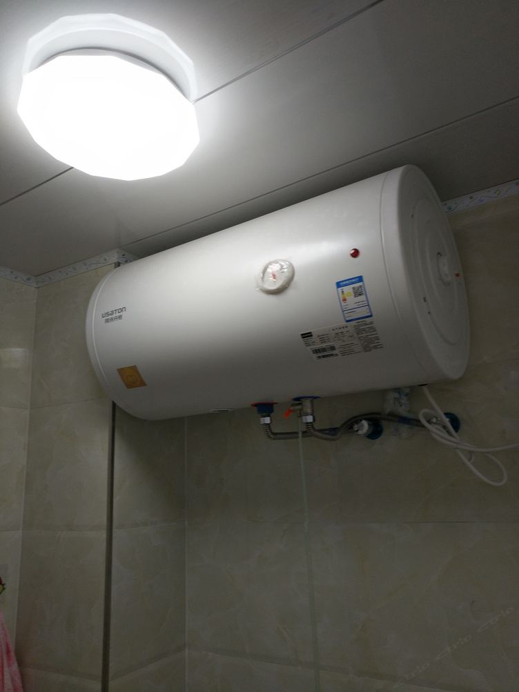 标准二室一厅套房