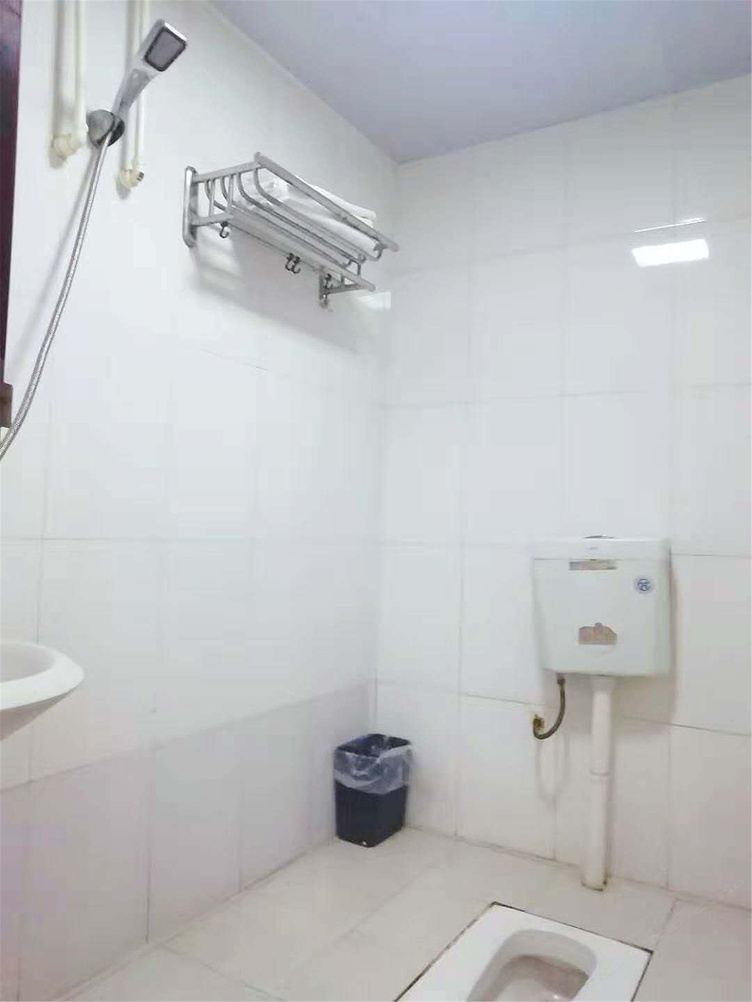 舒适大床房