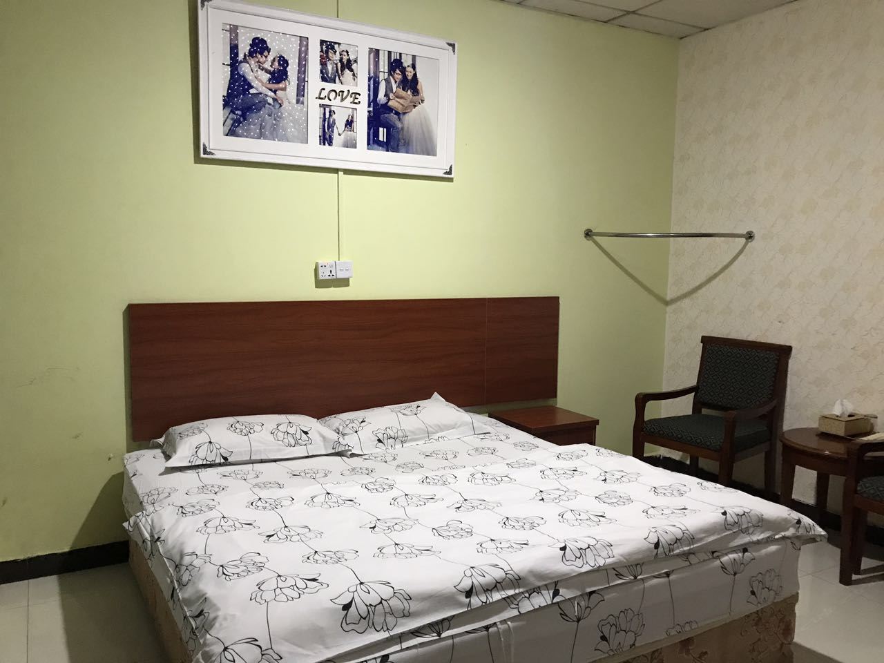 标准大床房