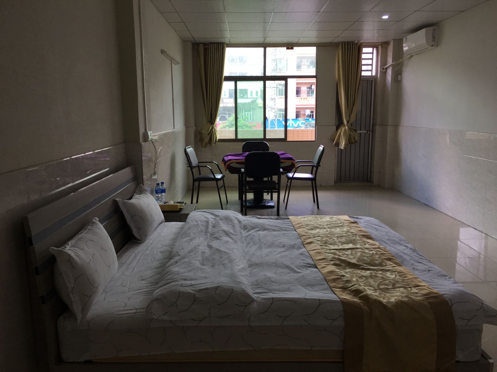 麻将房