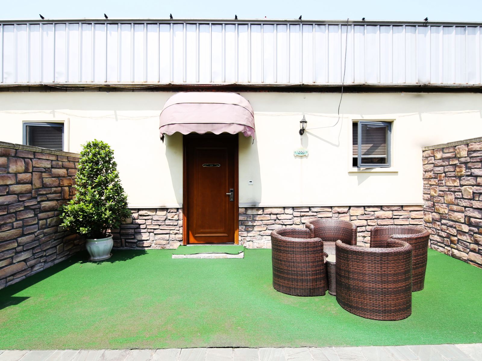 尊尚商务酒店(重庆北滨路店)