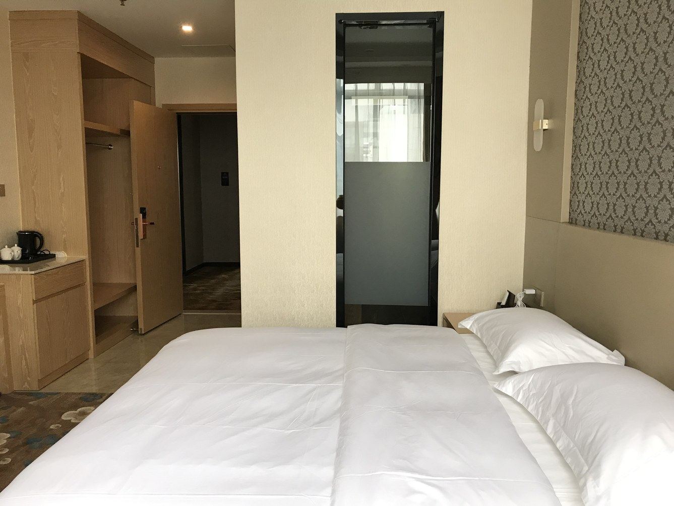 豪华一室大床房