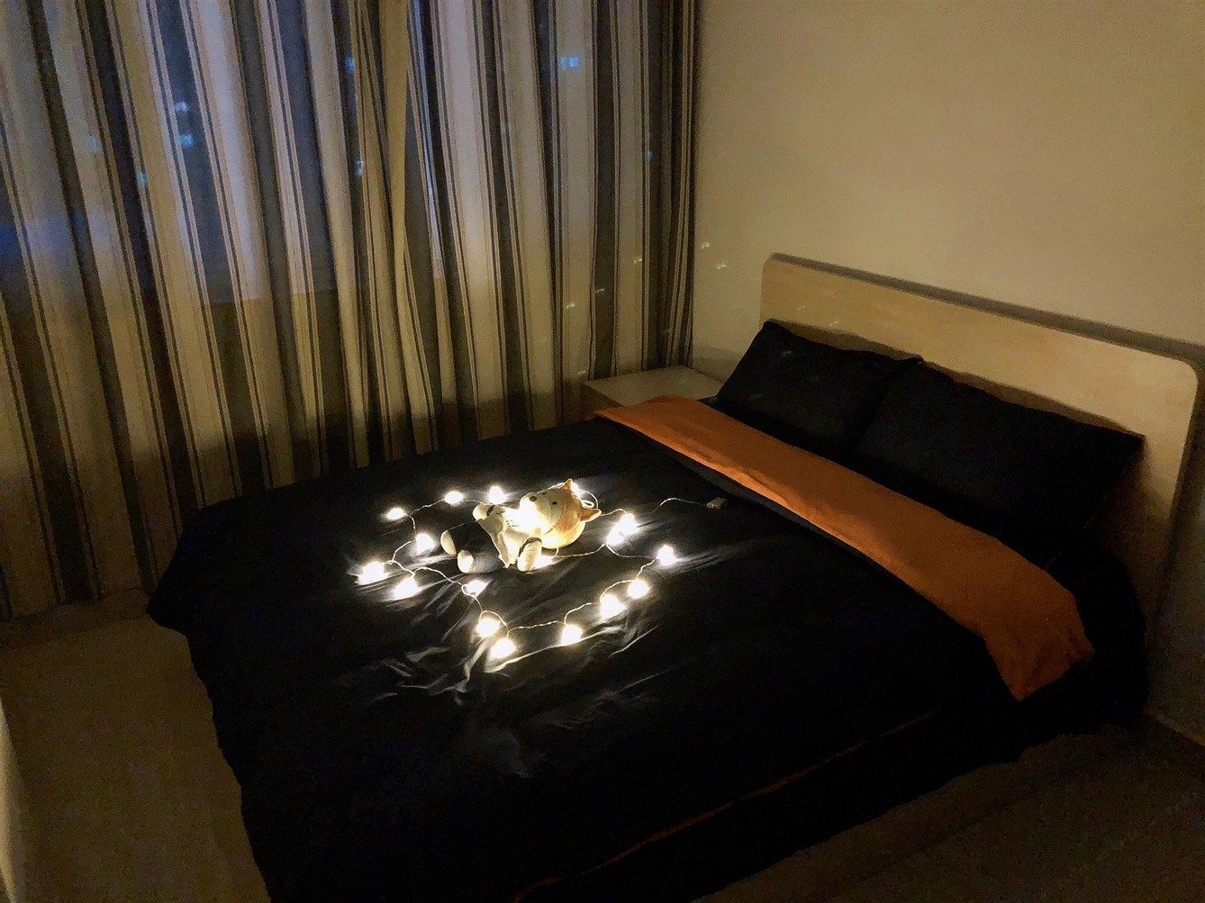 阳台三室一厅套房