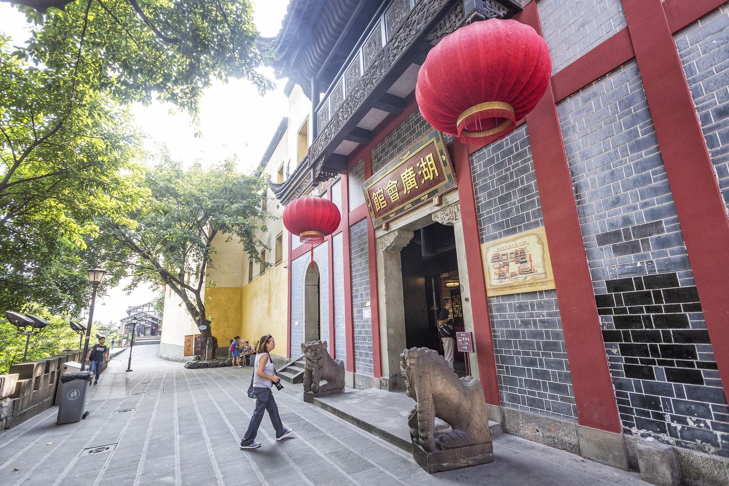 重庆解放碑贝贝小屋(7号店)