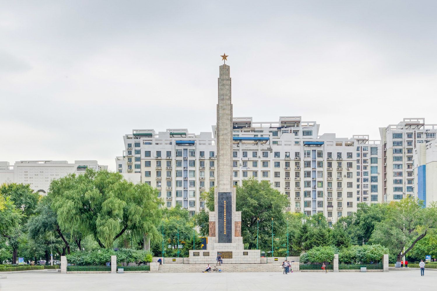 帅大叔公寓