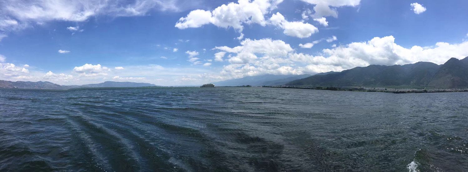 青岛翟铎公寓