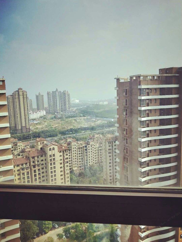 青岛金沙滩旁海景公寓(阳江路分店)