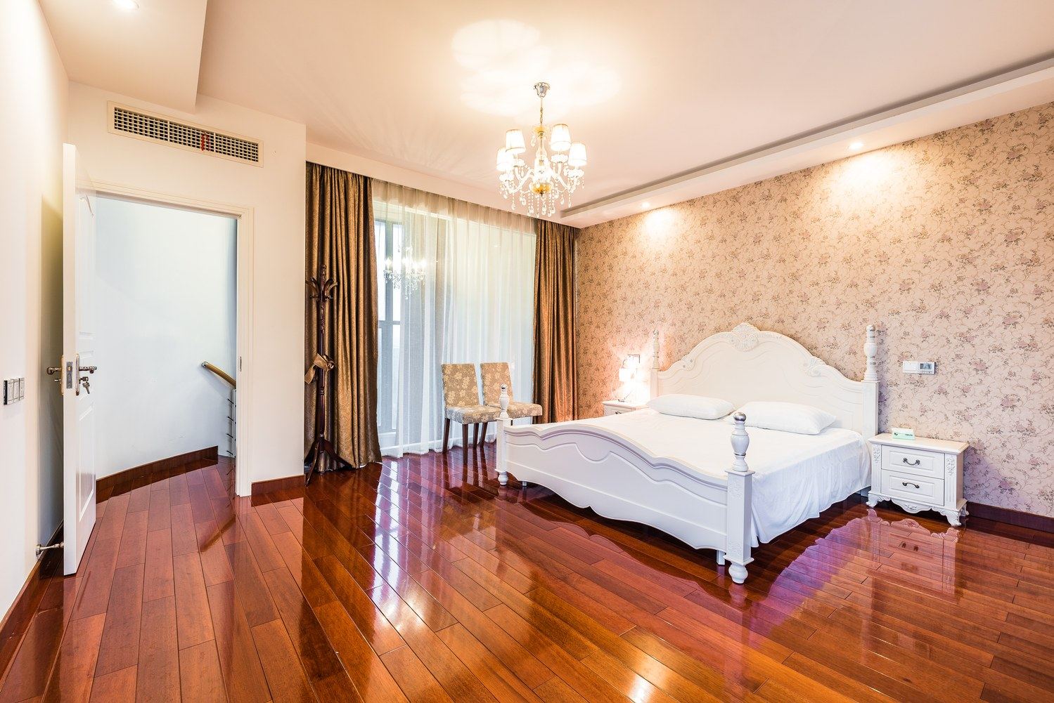 山景四室五厅套房