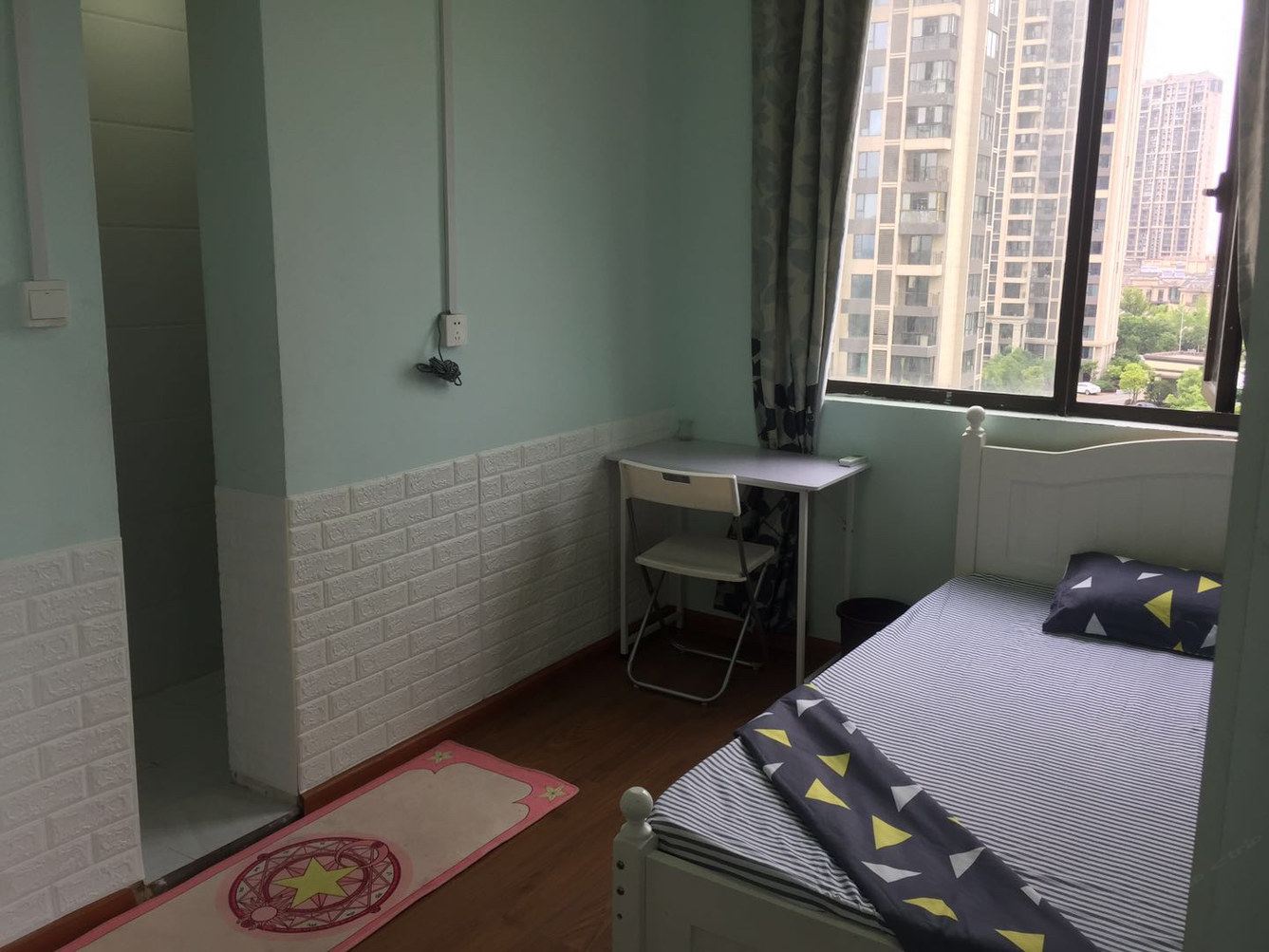 精致商务一室大床房
