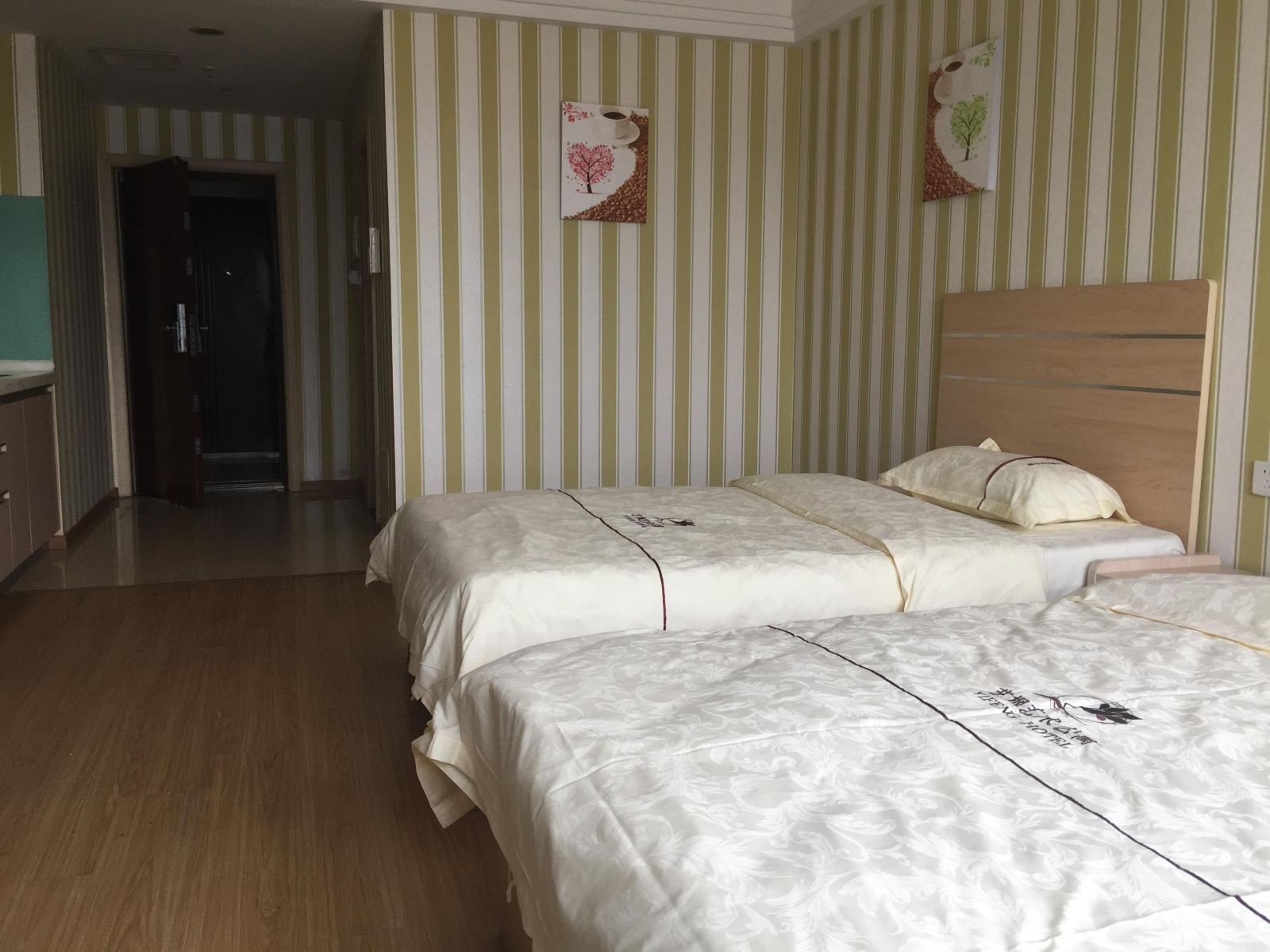 艺枫花园双床房