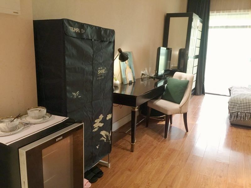 绿野仙踪一室大床房