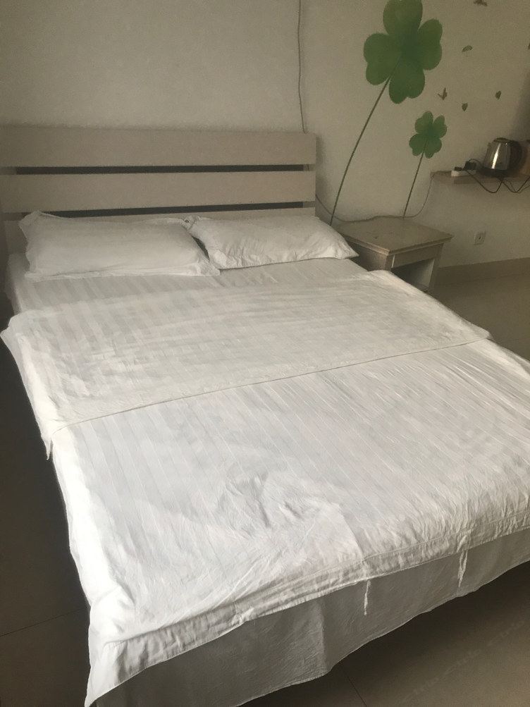 三床房