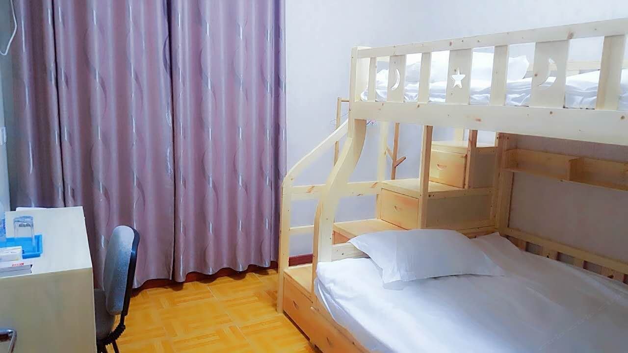 舒适亲子房