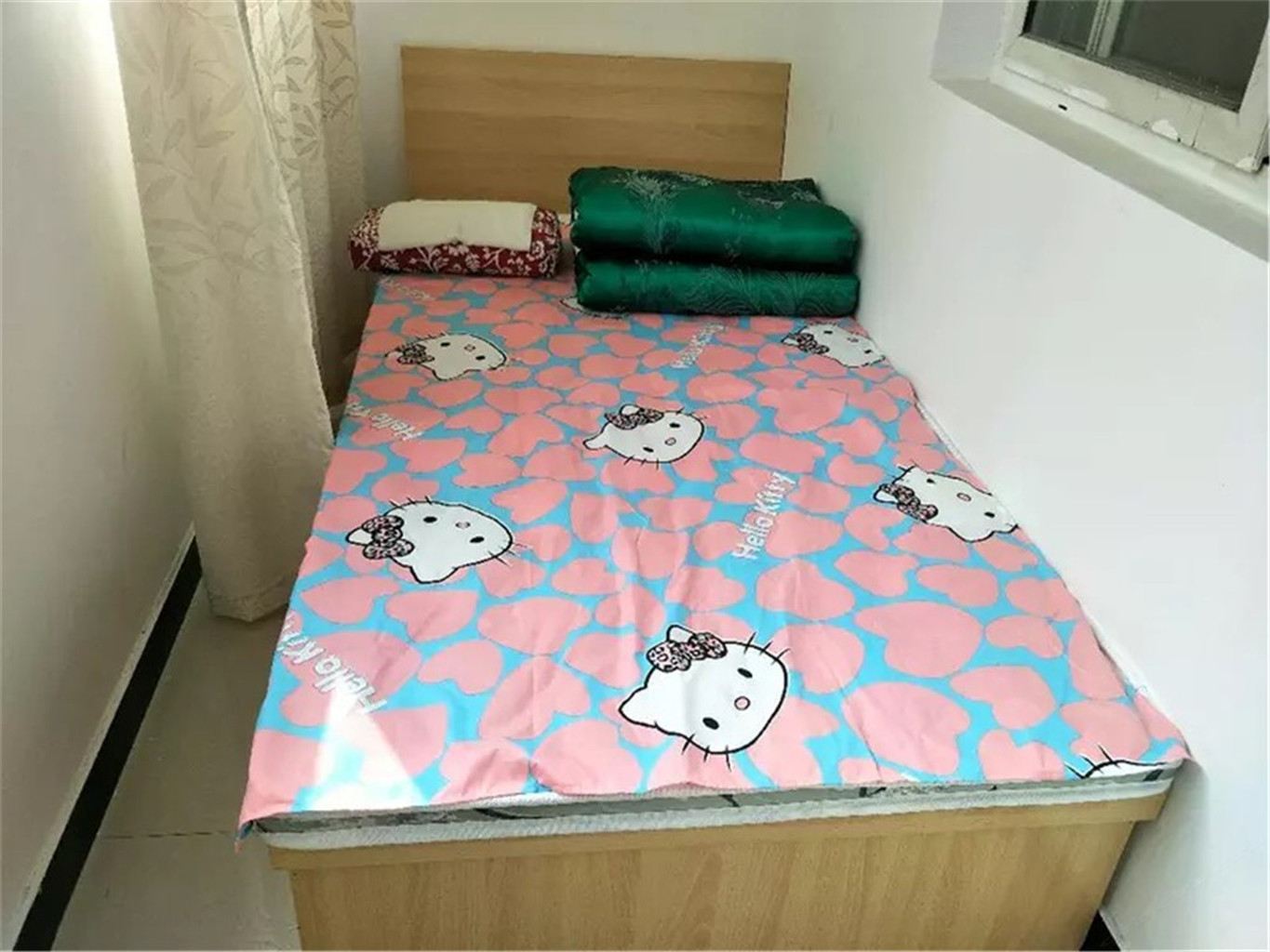 单人间(公共卫浴)