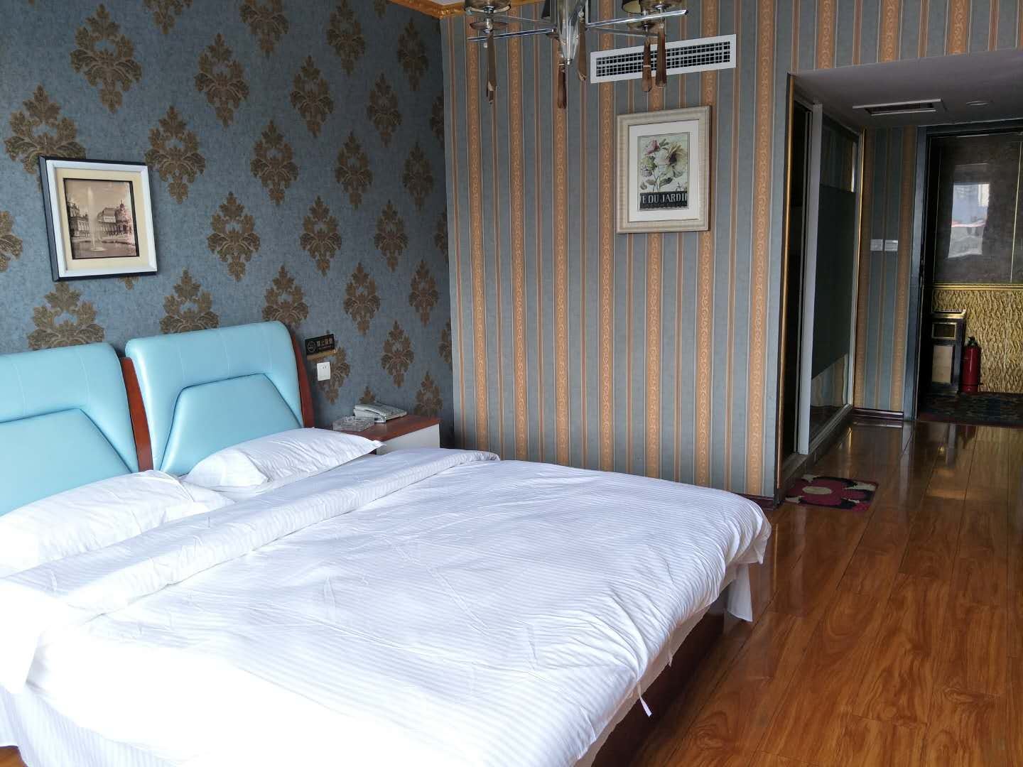 舒适大床房