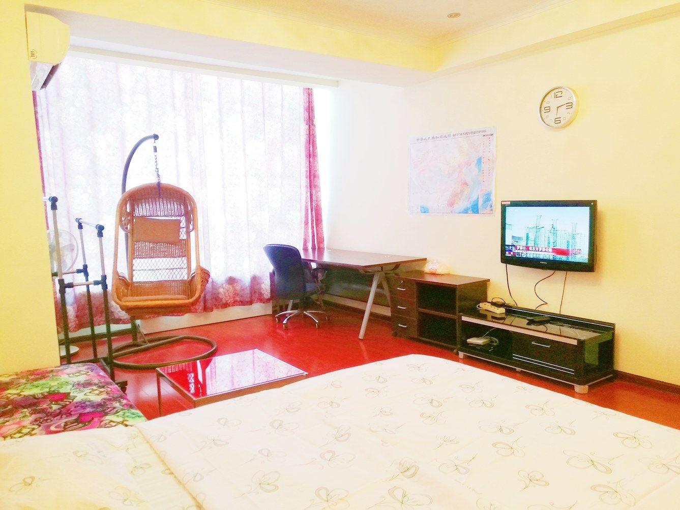 豪华舒适大床房