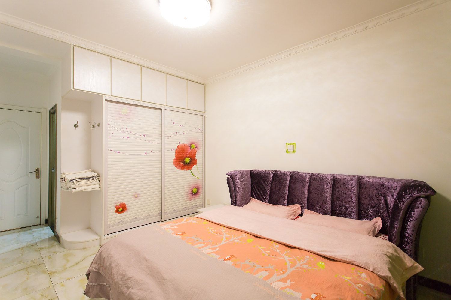 石家庄花香满屋蓝姐公寓(16号店)