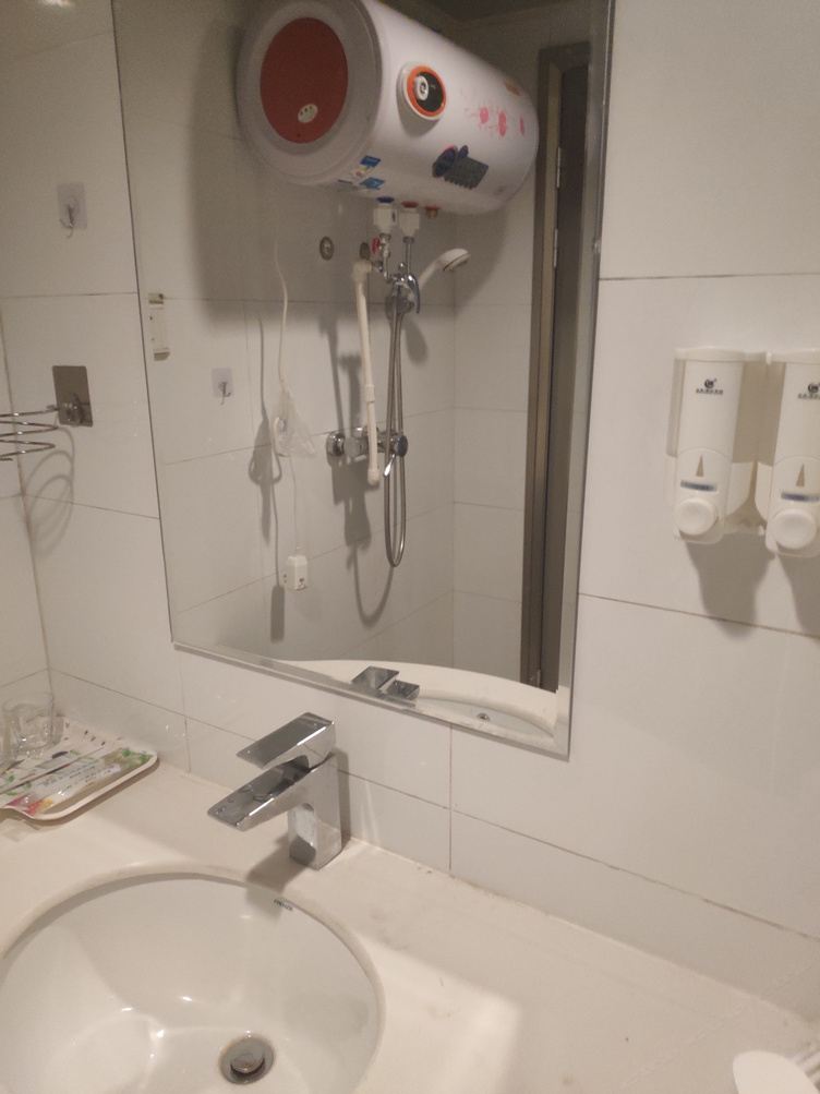 简约一室大床房