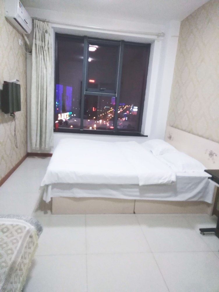 温馨空调大床房