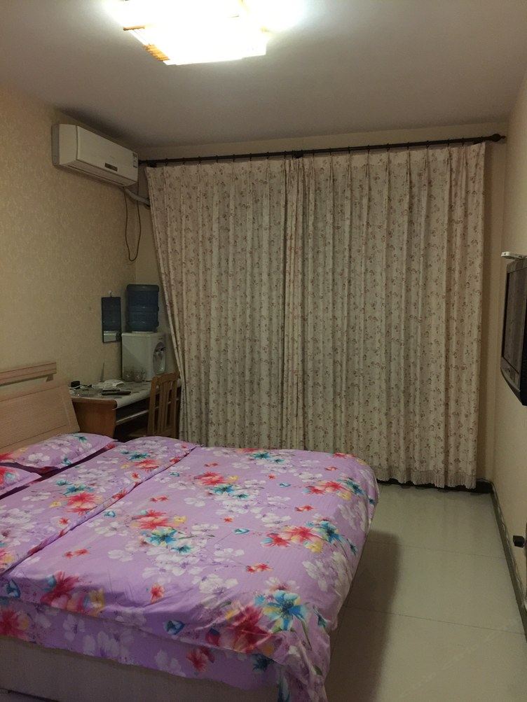 一室一厅套房