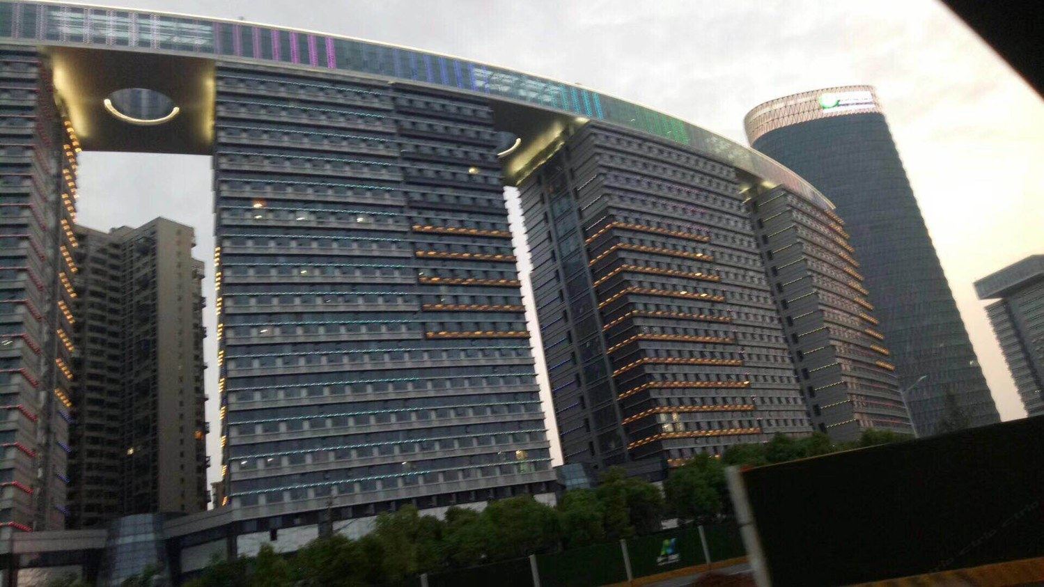 幸福e站公寓NO.3