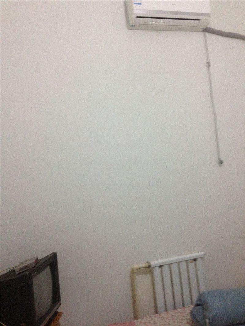 普通大床房(无窗)